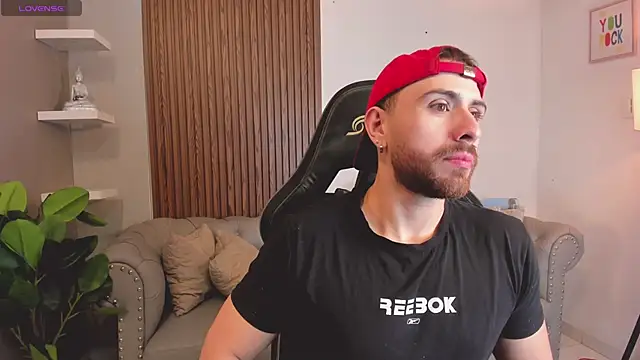 Maximo Wolff online show from 03/26/26, 11:02