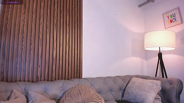 Maximo Wolff online show from 04/14/26, 08:03