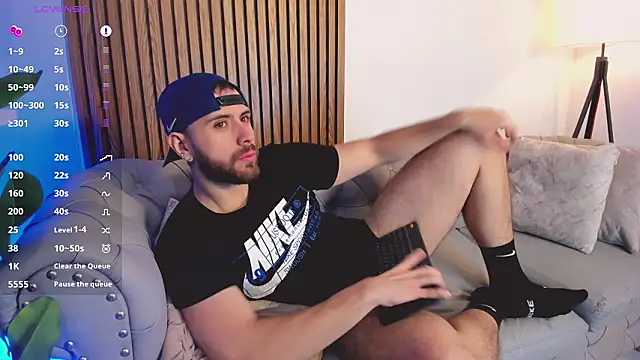 Maximo Wolff online show from 03/13/26, 08:03