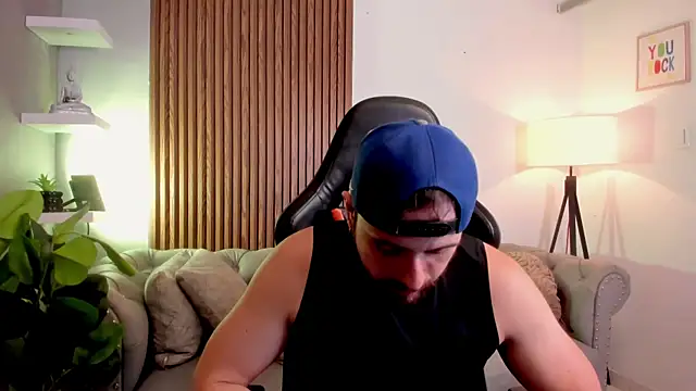 Snapshot of Maximo_Wolff chatting on 06/15/26, 11:48 Maximo Wolff online show from 06/15/26, 11:48