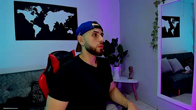 Maximo Wolff online show from 11/26/25, 07:47