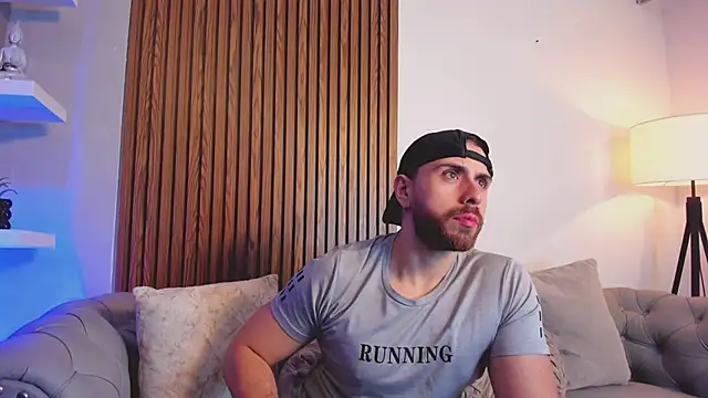 Maximo Wolff online show from 03/30/26, 01:18