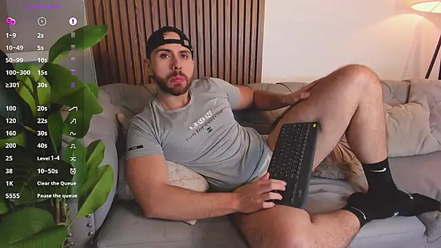 Maximo Wolff online show from 03/20/26, 01:23