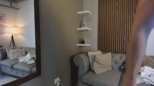 Maximo Wolff online show from 03/03/26, 08:16