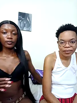 Snapshot of Miss-Hennessy chatting on 04/02/26, 12:18 Miss-Hennessy online show from 04/02/26, 12:18