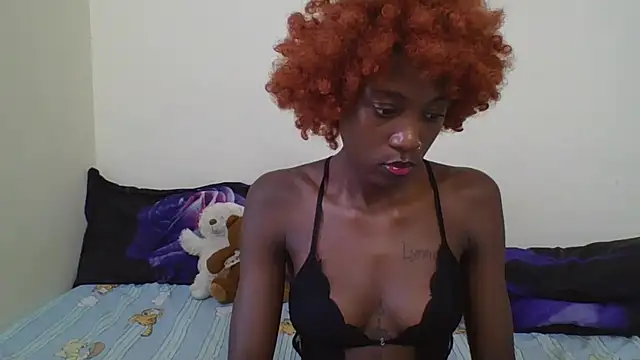 Miss-Hennessy online show from 09/14/25, 02:39