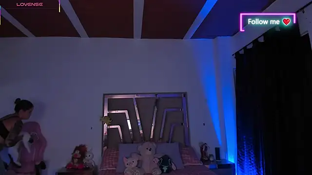 lunaarose online show from 02/20/26, 03:36