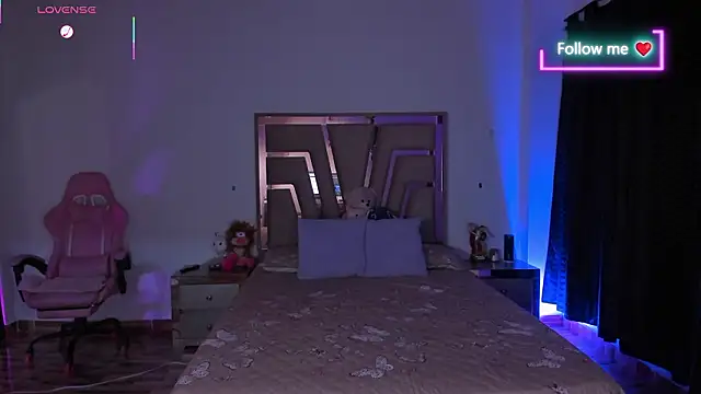 lunaarose online show from 03/11/26, 02:38