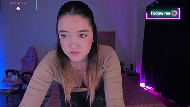 lunaarose online show from 02/28/26, 03:39