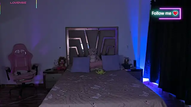 lunaarose online show from 03/12/26, 03:34