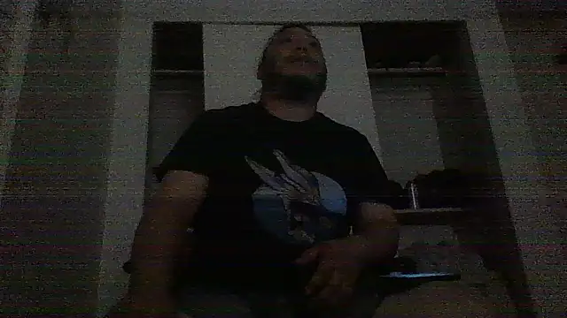 Snapshot of raredick chatting on 12/20/25, 04:15 raredick online show from 12/20/25, 04:15