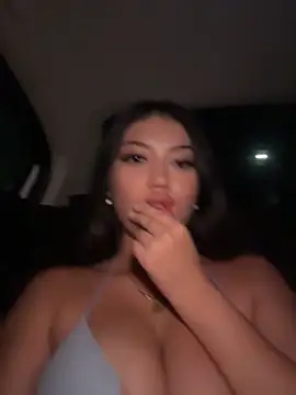 mia noir online show from 04/05/26, 12:39