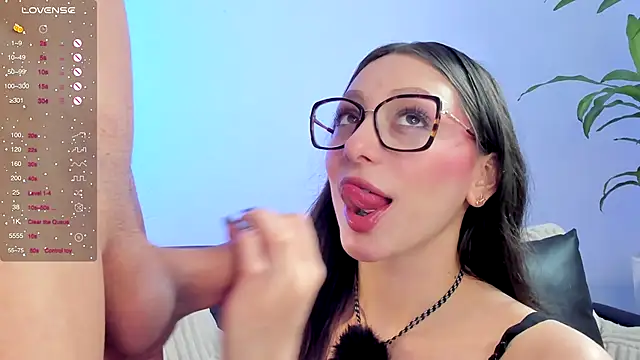 Scarlett Jackson2 online show from 12/03/25, 10:42