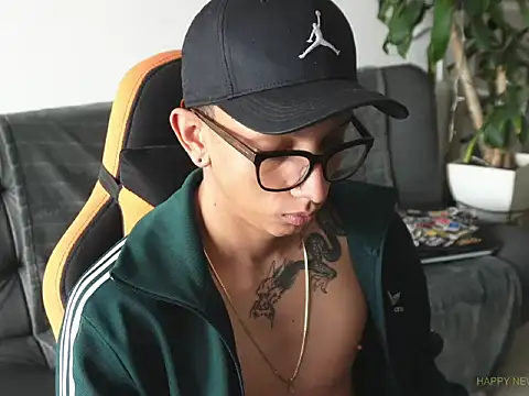 Snapshot of Vbenz28 chatting on 01/10/26, 03:07 Vbenz28 online show from 01/10/26, 03:07