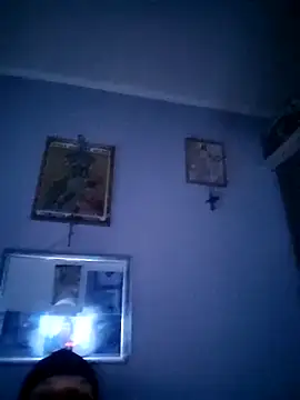 sexyboybi55555 online show from 04/17/26, 10:34