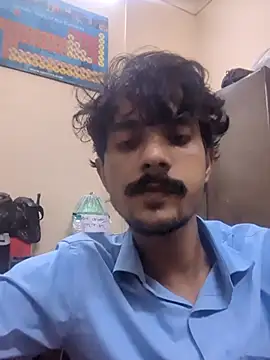 Snapshot of Sushant001 chatting on 10/06/25, 06:30 Sushant001 online show from 10/06/25, 06:30