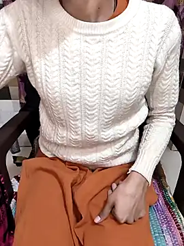 Snapshot of Cute_Manju01 chatting on 12/22/25, 03:28 Cute Manju01 online show from 12/22/25, 03:28