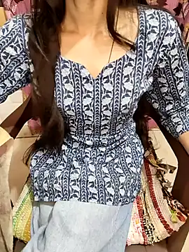 Snapshot of Cute_Manju01 chatting on 11/14/25, 08:40 Cute Manju01 online show from 11/14/25, 08:40