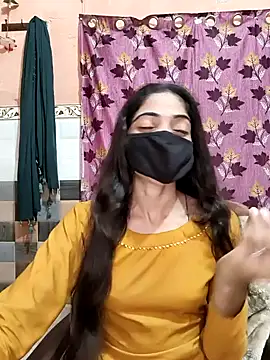 Snapshot of Cute_Manju01 chatting on 09/21/25, 04:50 Cute Manju01 online show from 09/21/25, 04:50