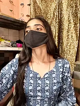 Snapshot of Cute_Manju01 chatting on 10/17/25, 05:15 Cute Manju01 online show from 10/17/25, 05:15