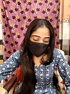 Snapshot of Cute_Manju01 chatting on 11/19/25, 04:45 Cute Manju01 online show from 11/19/25, 04:45