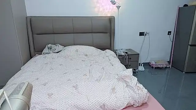 kexin a online show from 10/17/25, 11:56