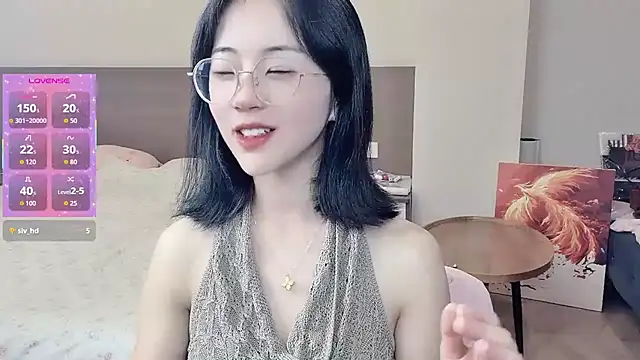 nini a online show from 04/05/26, 02:35