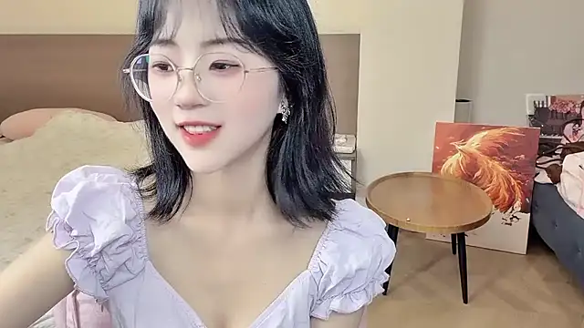 nini a online show from 03/24/26, 09:31