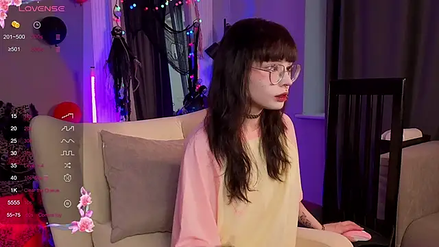 Misa Perfect online show from 11/07/25, 11:37