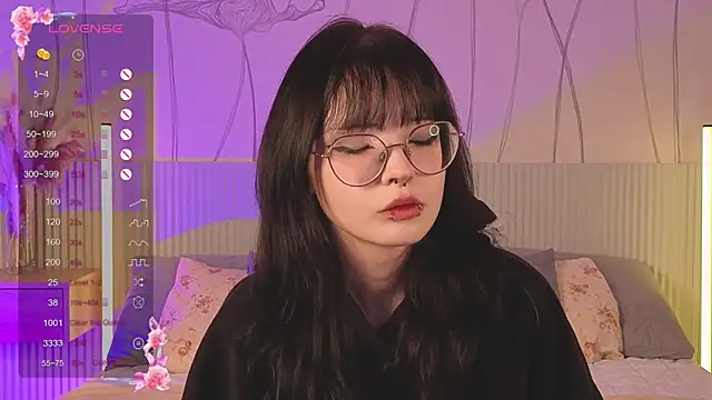 Misa Perfect online show from 09/09/25, 11:52