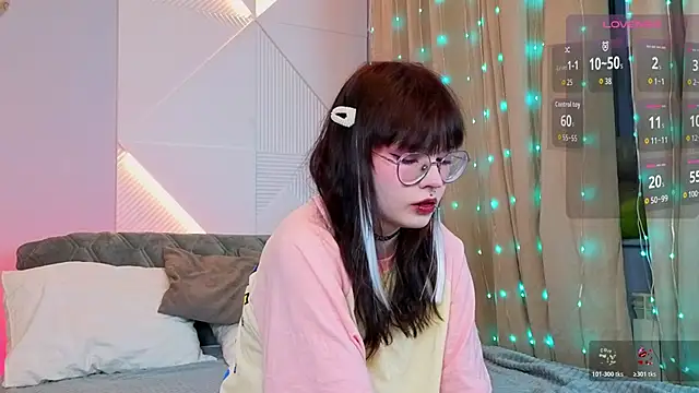 Misa Perfect online show from 12/04/25, 11:42