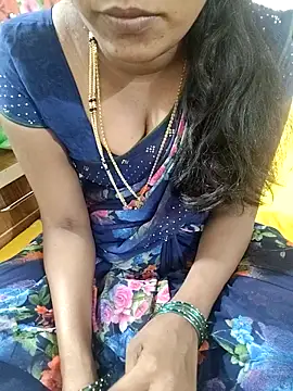 Snapshot of Swapna_kannada chatting on 10/02/25, 02:42 Swapna kannada online show from 10/02/25, 02:42