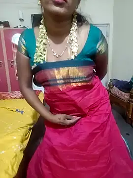 Snapshot of Swapna_kannada chatting on 04/20/26, 10:18 Swapna kannada online show from 04/20/26, 10:18