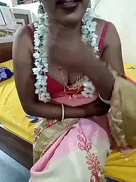 Snapshot of Swapna_kannada chatting on 09/29/25, 01:12 Swapna kannada online show from 09/29/25, 01:12