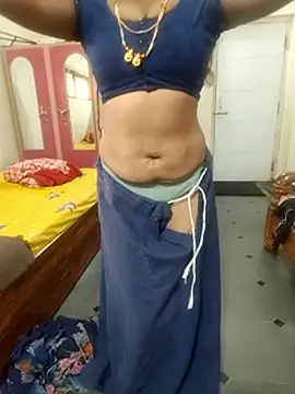 Snapshot of Swapna_kannada chatting on 10/03/25, 02:48 Swapna kannada online show from 10/03/25, 02:48