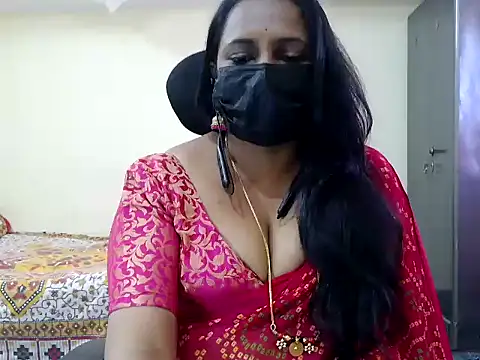 Snapshot of ammu1990 chatting on 06/15/26, 06:02 ammu1990 online show from 06/15/26, 06:02