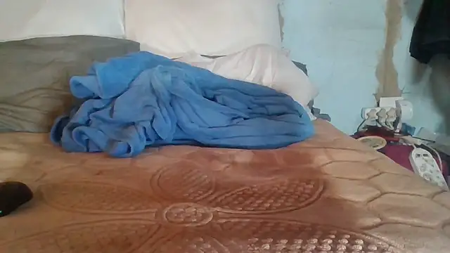 Nicky52 online show from 10/20/25, 04:47