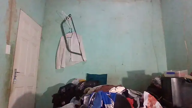 Nicky52 online show from 11/23/25, 05:12