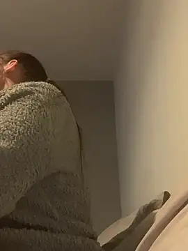 LollyLove  online show from 04/14/26, 08:03