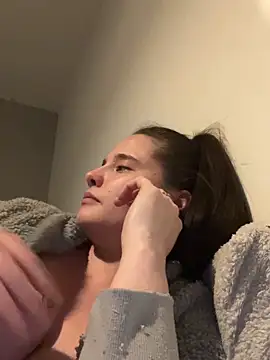 LollyLove  online show from 04/06/26, 08:10