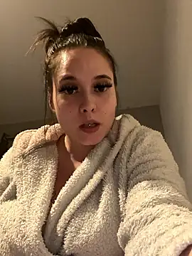 LollyLove  online show from 02/11/26, 09:03