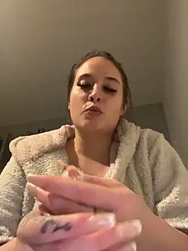 LollyLove  online show from 02/21/26, 07:05