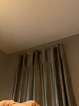 LollyLove  online show from 11/28/25, 09:04