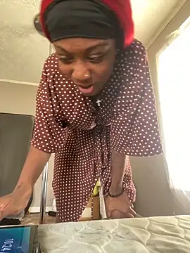 HennessyBaby21 online show from 03/03/26, 04:25