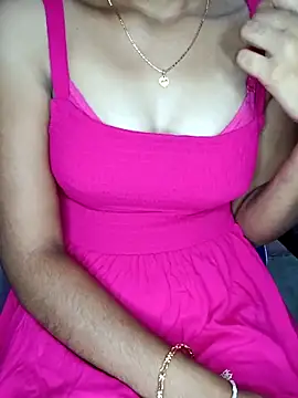 Snapshot of Nidhi_lovely chatting on 10/27/25, 02:01 Nidhi lovely online show from 10/27/25, 02:01