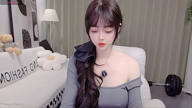 uikyy1 online show from 04/05/26, 01:07