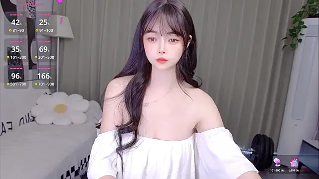 uikyy1 online show from 04/25/26, 06:27