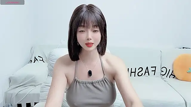 uikyy1 online show from 10/31/25, 06:21