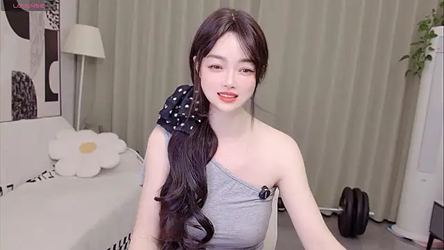 Snapshot of uikyy1 chatting on 06/17/26, 02:27 uikyy1 online show from 06/17/26, 02:27