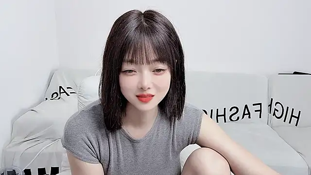 Snapshot of uikyy1 chatting on 10/10/25, 06:47 uikyy1 online show from 10/10/25, 06:47